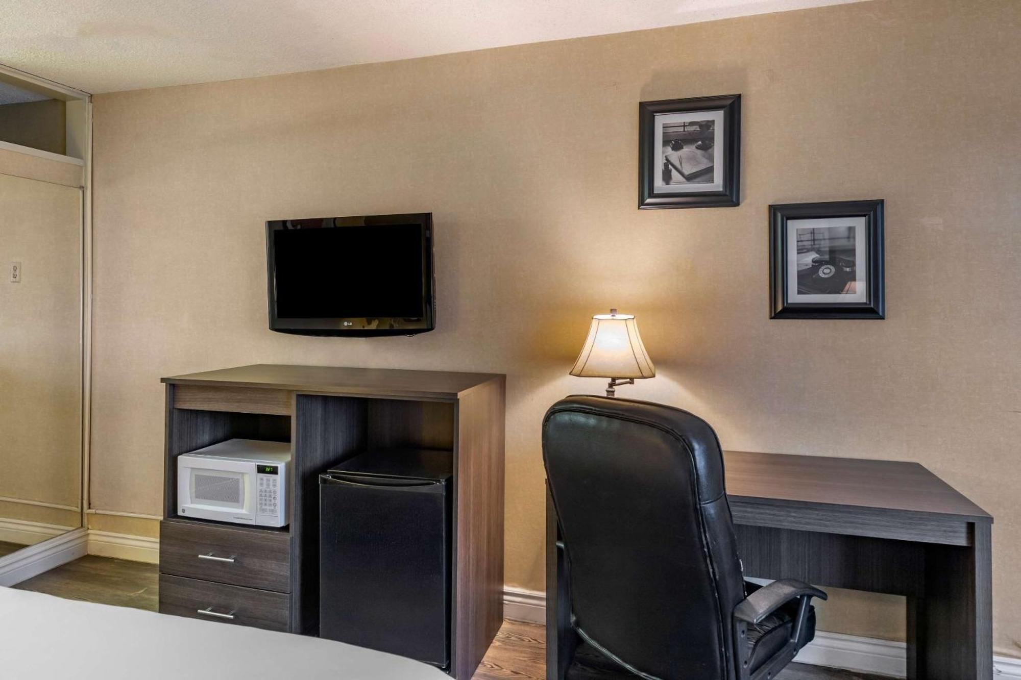 Quality Inn On Historic Route 66 Barstow Bagian luar foto
