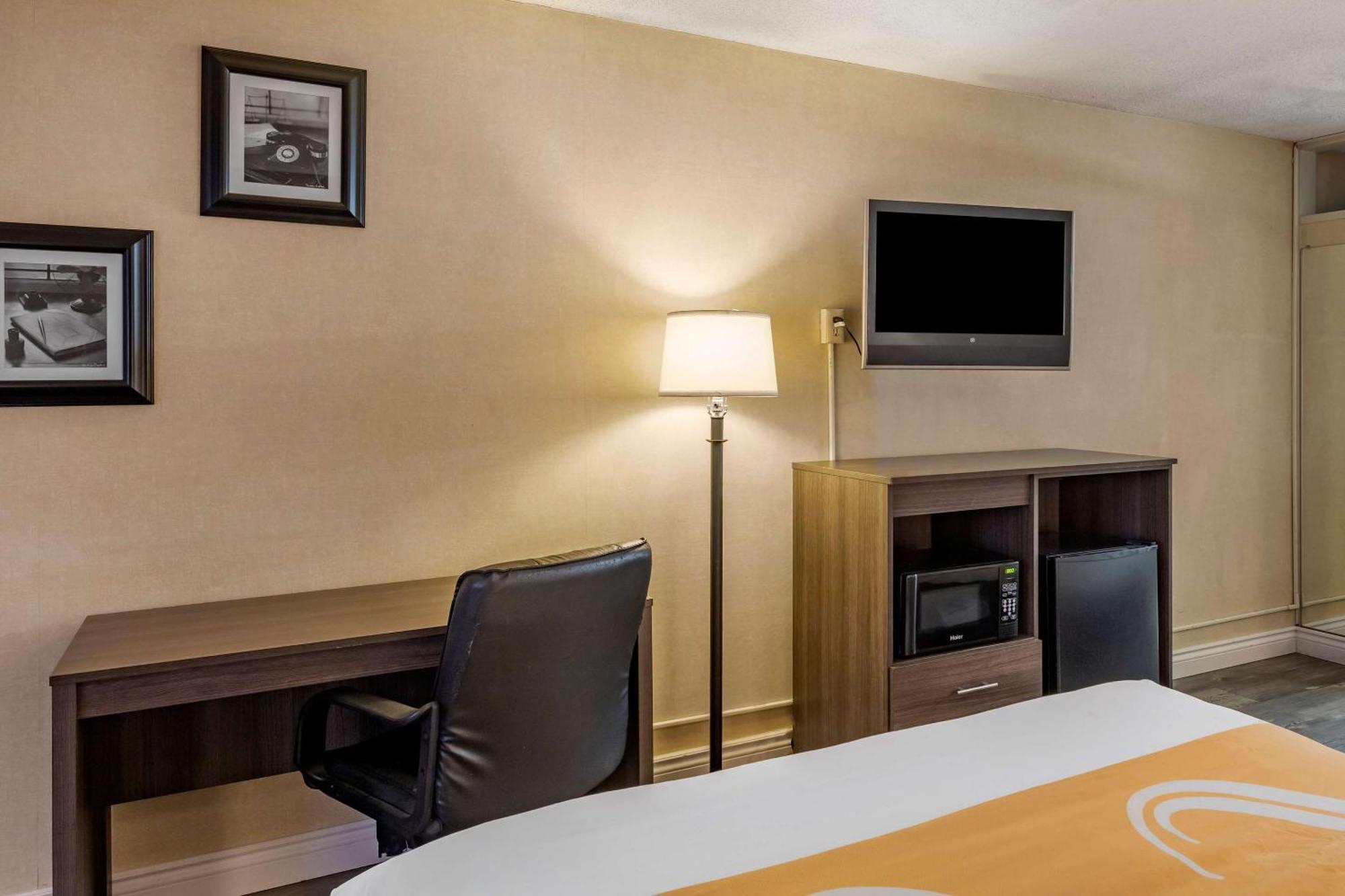 Quality Inn On Historic Route 66 Barstow Bagian luar foto
